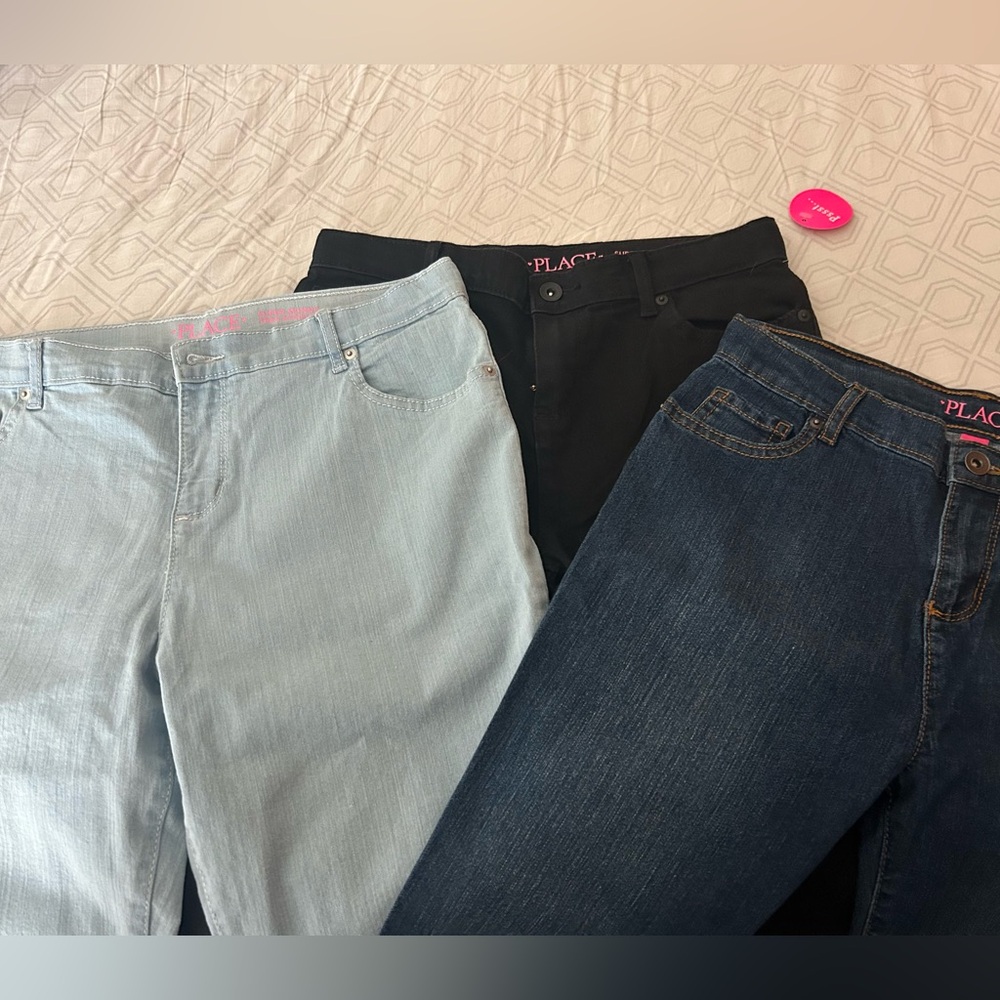 Set of three skinny jeans from The Children’s Place